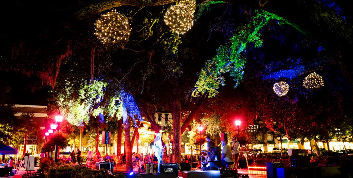 live under the oaks
