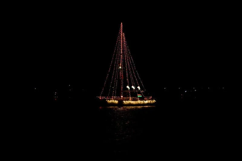 holiday boat parade